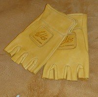 leather gloves made by veterans